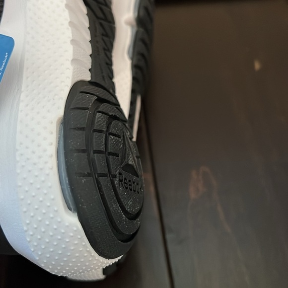 Reebok charcoal DMX NWT 8.5 - Picture 10 of 11